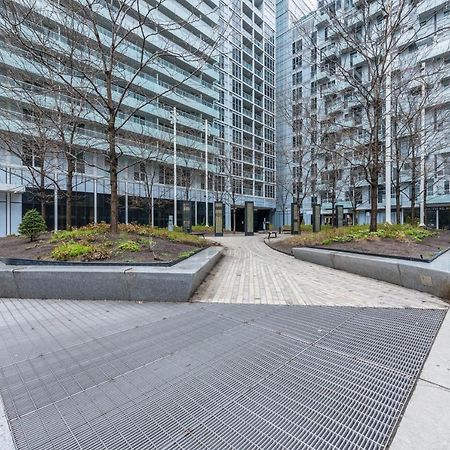 Planurstay Brillant 2Br & 2Bth - 300 Front Street West Toronto Bagian luar foto