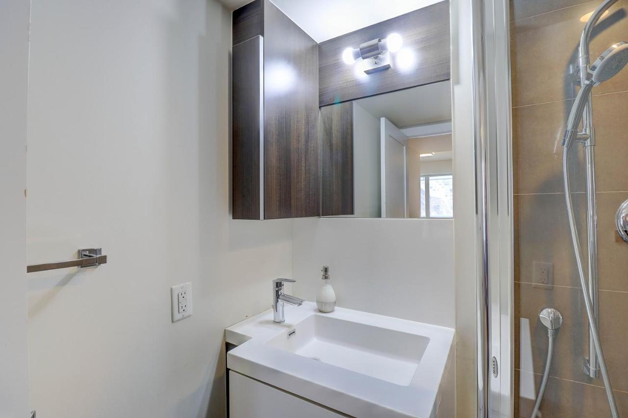 Planurstay Brillant 2Br & 2Bth - 300 Front Street West Toronto Bagian luar foto