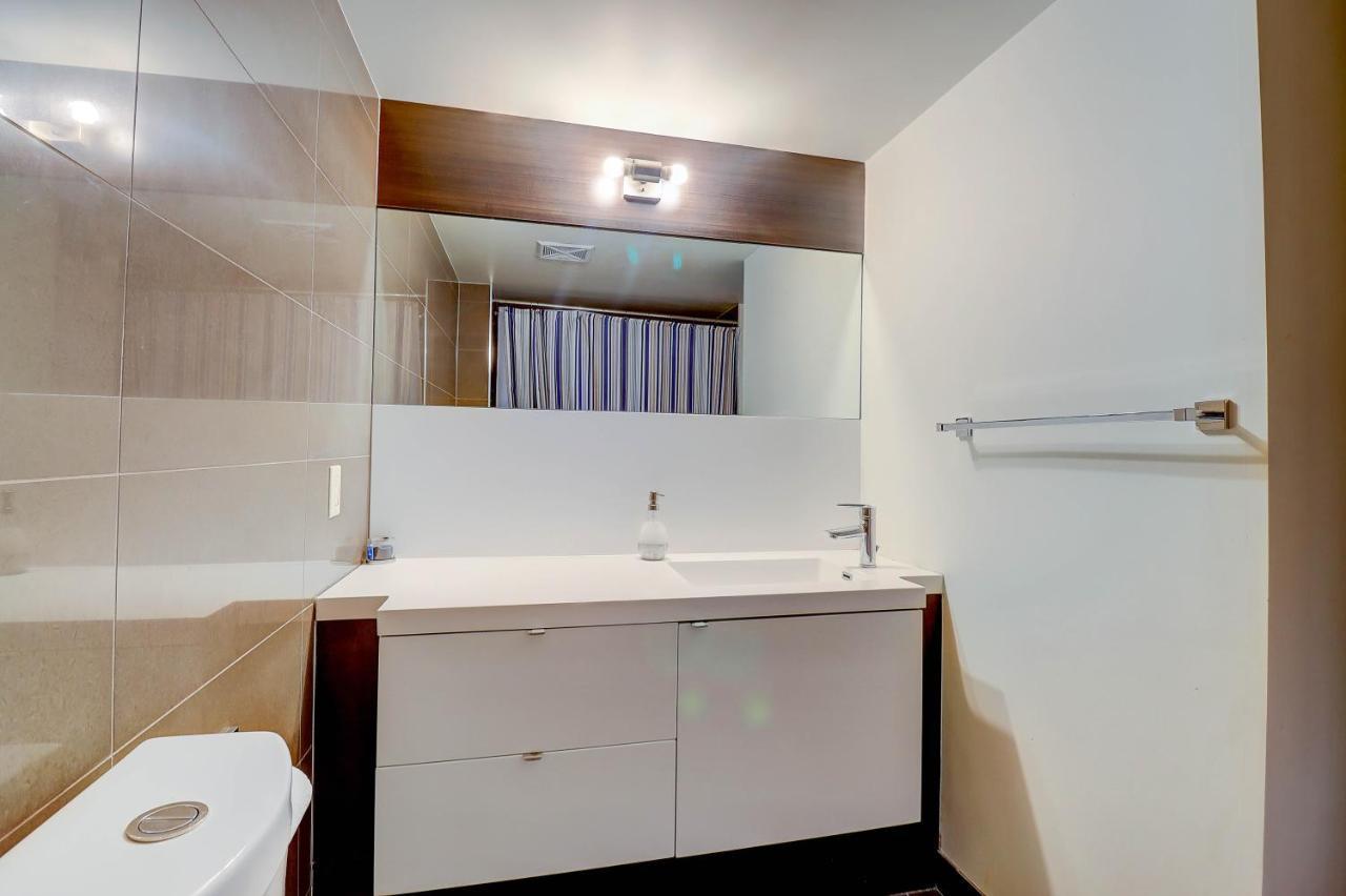 Planurstay Brillant 2Br & 2Bth - 300 Front Street West Toronto Bagian luar foto